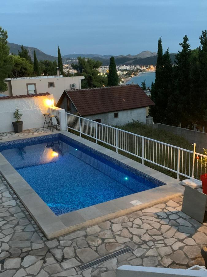 Apartman Ana Zeleni Pojas Bar Exteriör bild