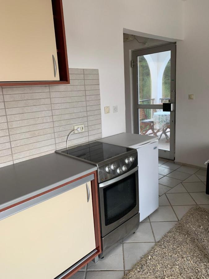 Apartman Ana Zeleni Pojas Bar Exteriör bild